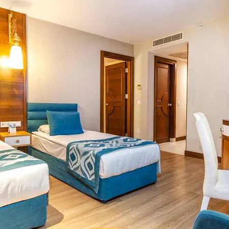 Hotel Dream World & 5*